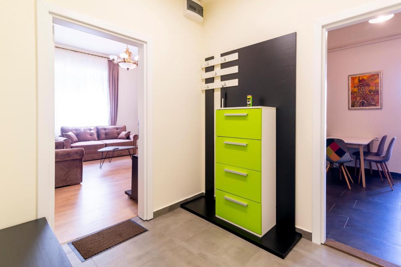 Jevrejska - Central Apartment With Free Parking Novi Sad Eksteriør billede