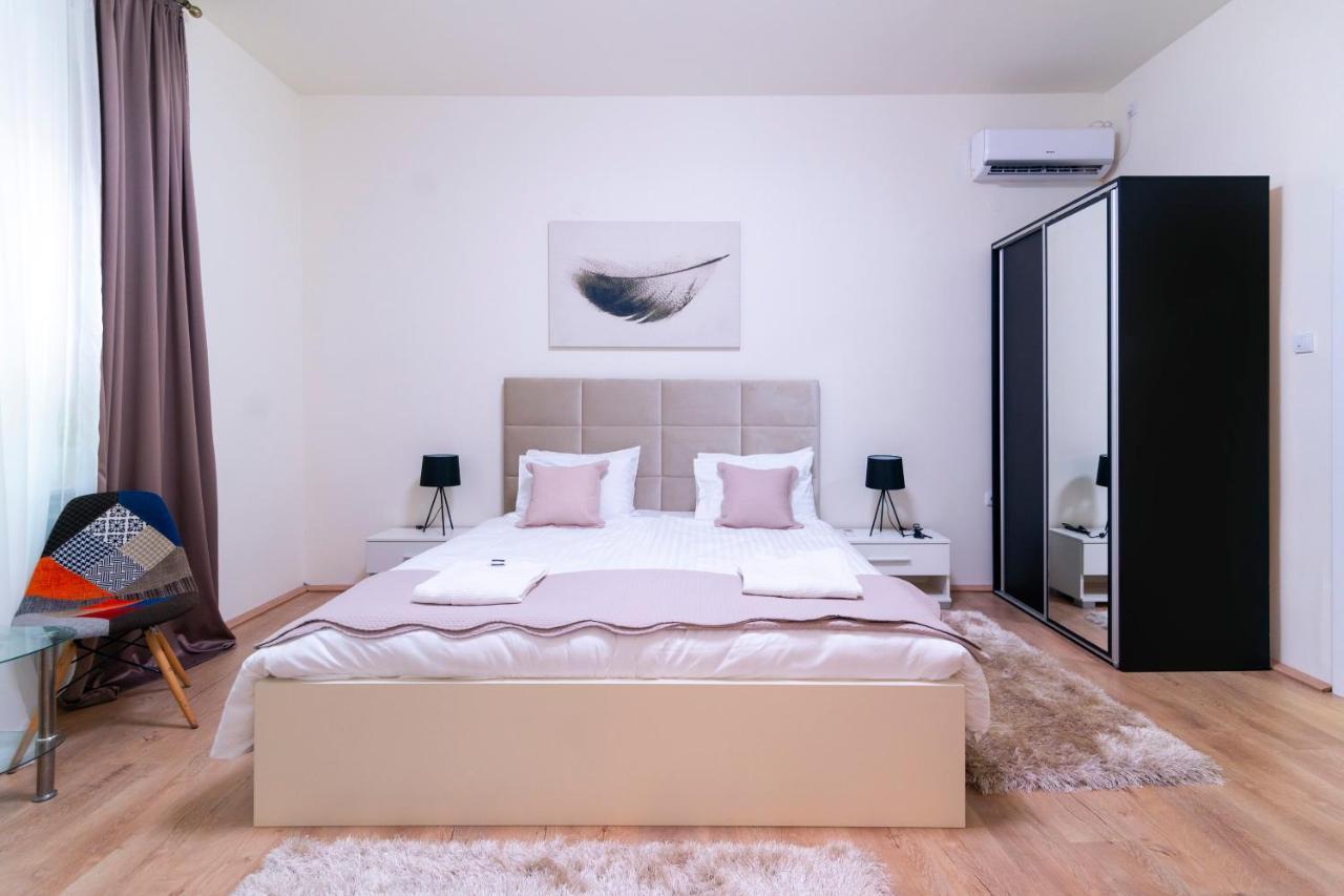 Jevrejska - Central Apartment With Free Parking Novi Sad Eksteriør billede